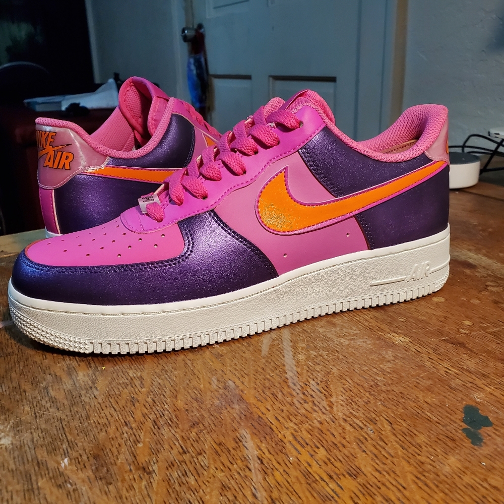 Nike Air Force 1
